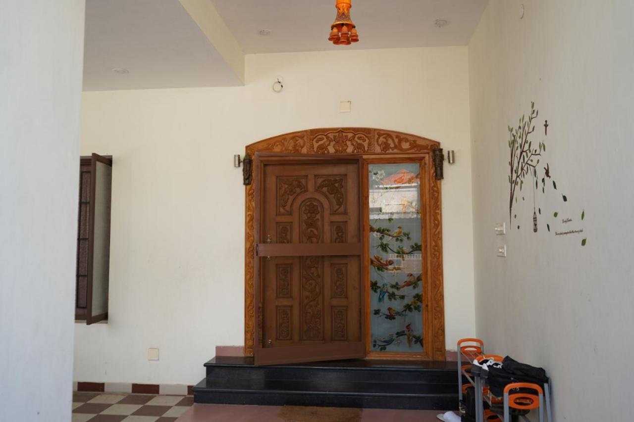 Sremethila Homestay Marudhamalai Ngoại thất bức ảnh